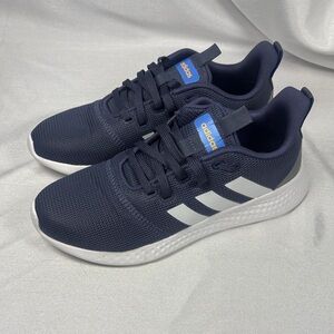 Adidas Women’s Dark Blue Athletic Shoes! Like new! 👟 👟